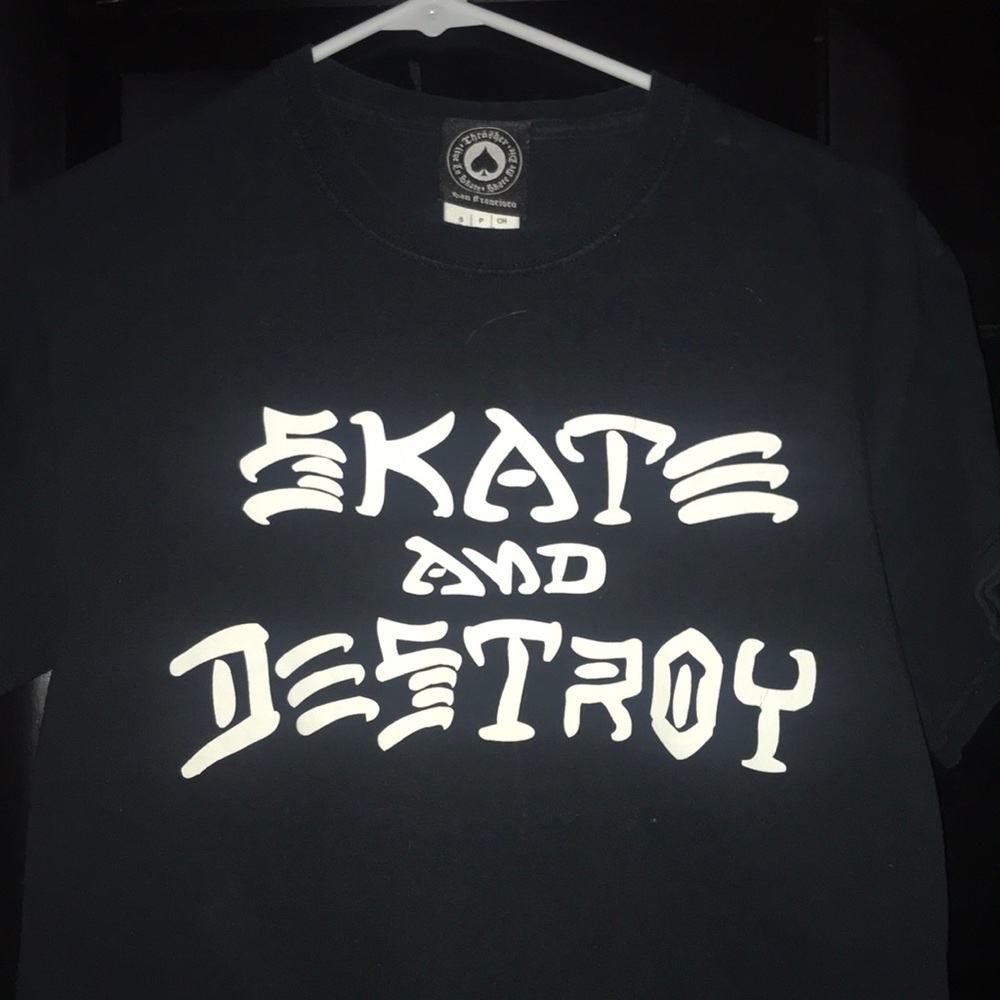 Thrasher shirt black n white